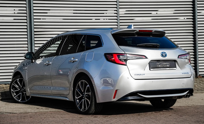 Toyota Corolla cena 86900 przebieg: 146770, rok produkcji 2019 z Miłakowo małe 631